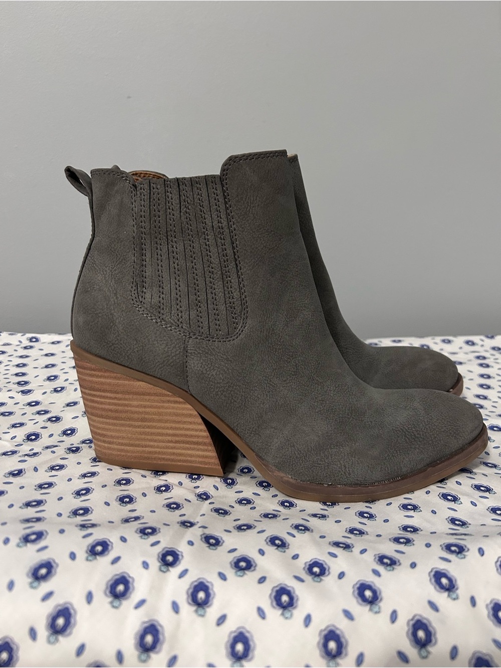 Gray Suede Korks Block Heel Ankle Boots - Women
